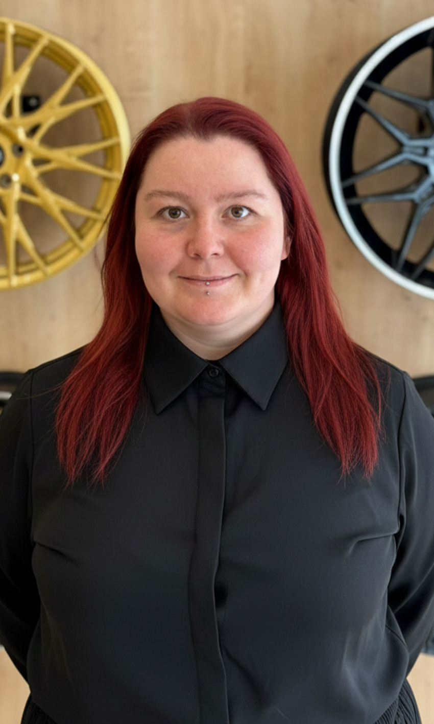 Eva Schroffner - Reifen Auer GmbH